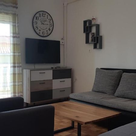 Apartmants Katica Apartment โนวาลยา ภายนอก รูปภาพ